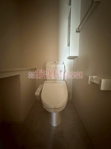 ジュネスのトイレ|落ち着いたトイレです