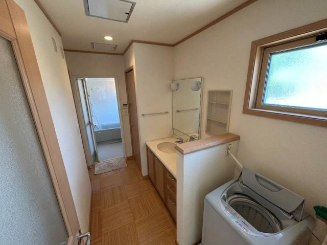 大分市中尾の洗面所