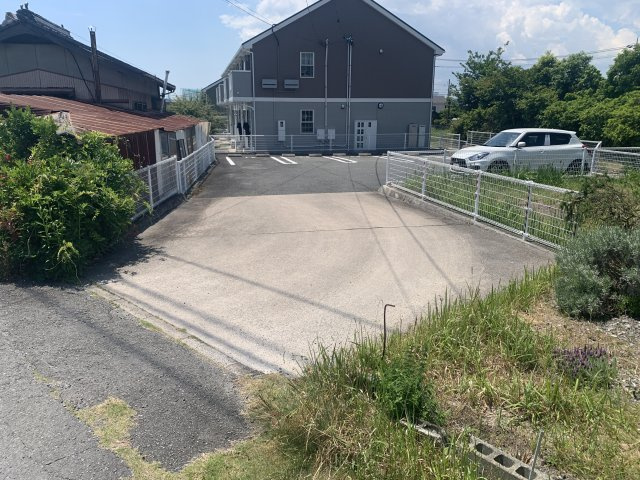 東側進入路