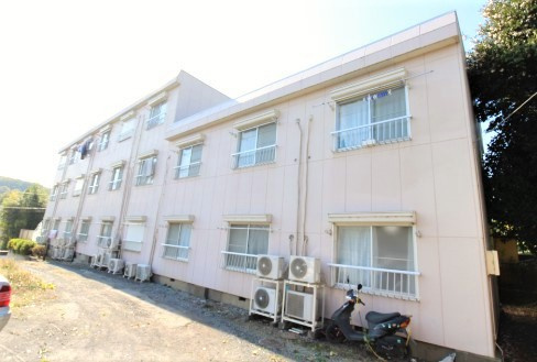八王子市館町の賃貸マンションの外観