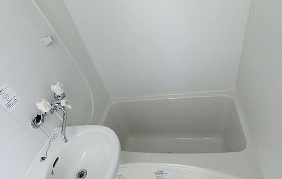 八王子市館町の賃貸マンションの浴室