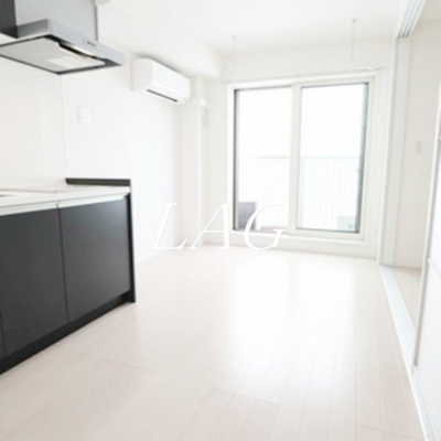 【居間・リビング】 | マミービル | 洋室のお部屋です。
