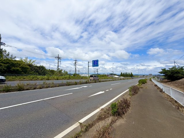 大洗町大貫町中古戸建の前面道路含む現地写真