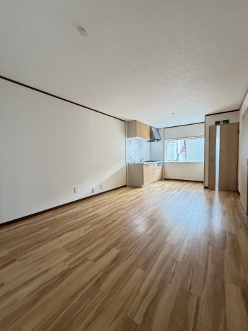 西区九条南3丁目貸家のキッチン