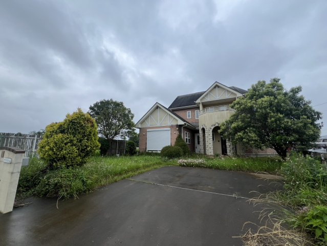 富里市中沢　売戸建　二世帯住宅