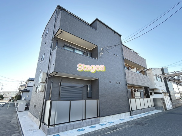 AJ春日部の外観