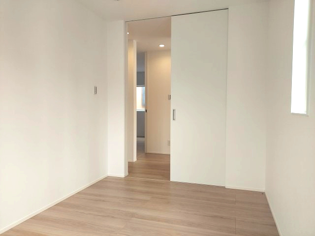 宝塚市安倉南4丁目新築一戸建の洋室|2階洋室約5帖