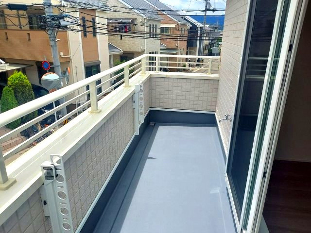 宝塚市安倉南4丁目新築一戸建のバルコニー