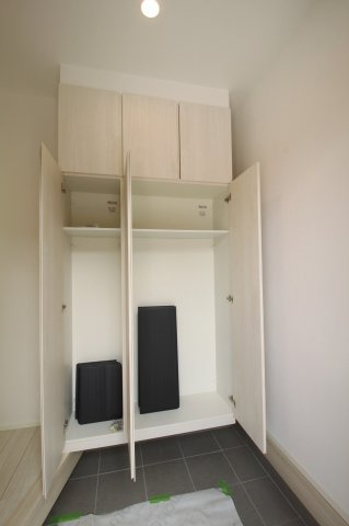 介良　新築戸建　1号棟　（全5区画）の収納|玄関収納