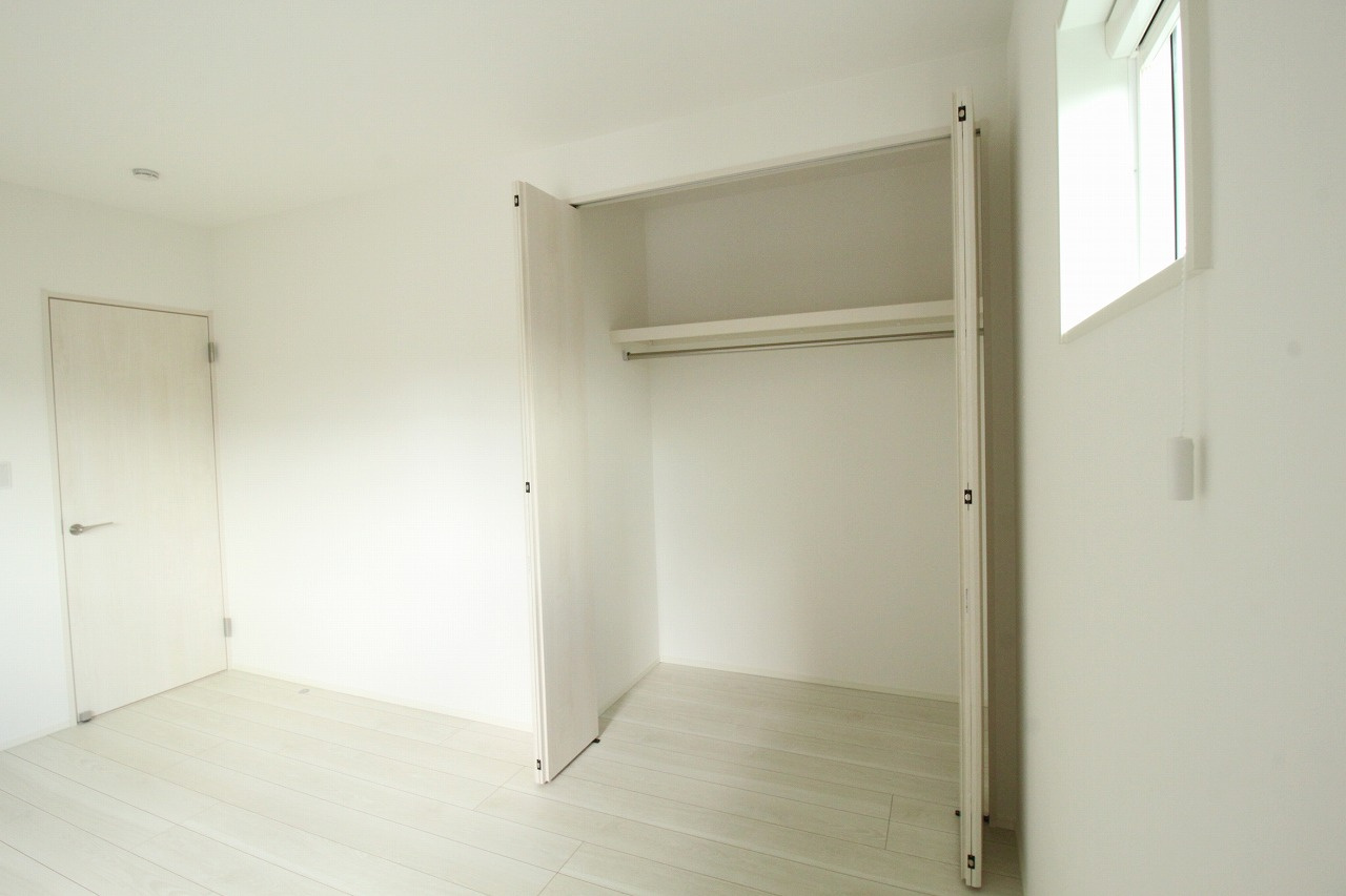 介良　新築戸建　1号棟　（全5区画）の収納|2Ｆ　北東の部屋　6.7帖+CL
