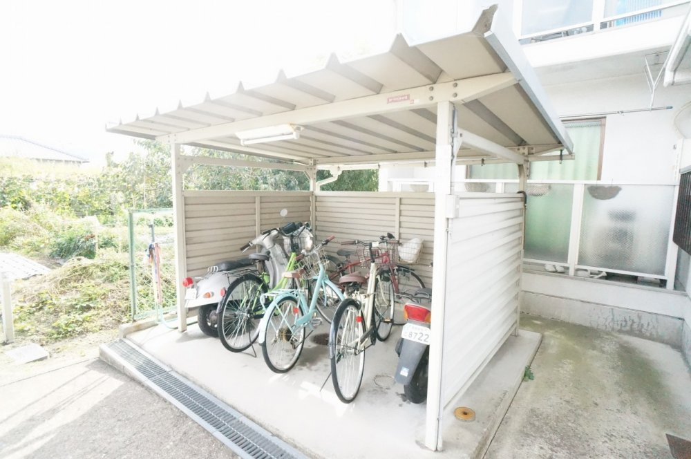 ハイツ糀屋IIのその他共用部分|駐輪場