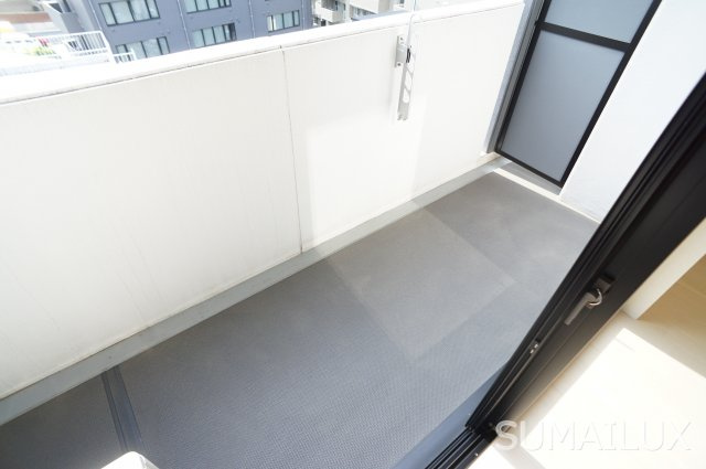 熊本市中央区上鍛冶屋町の賃貸マンションのバルコニー