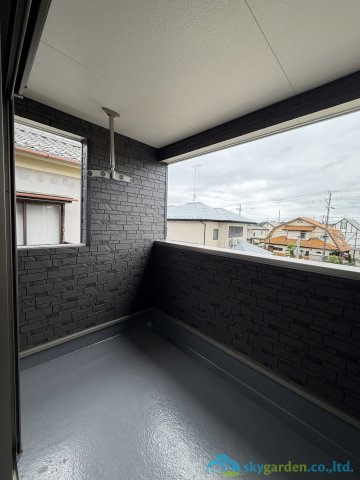 秦野市ひばりケ丘第2　新築戸建　全4棟4号棟のバルコニー