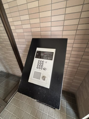 メズューセラ五橋のセキュリティ|※別な部屋の写真です。
