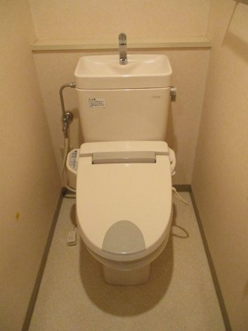 メズューセラ五橋のトイレ|※別な部屋の写真です。