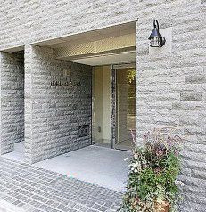 日本橋はないちのエントランス|建物の内部です