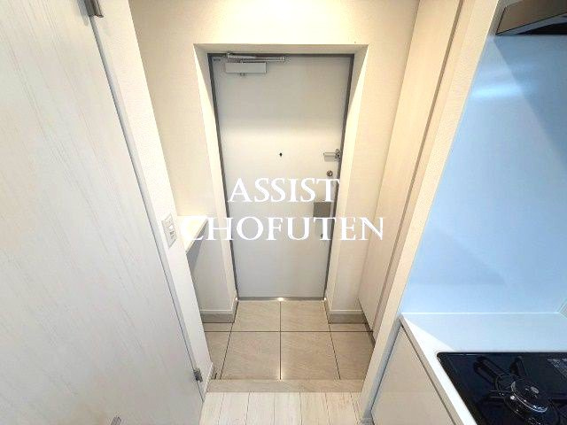 リライア西調布の玄関