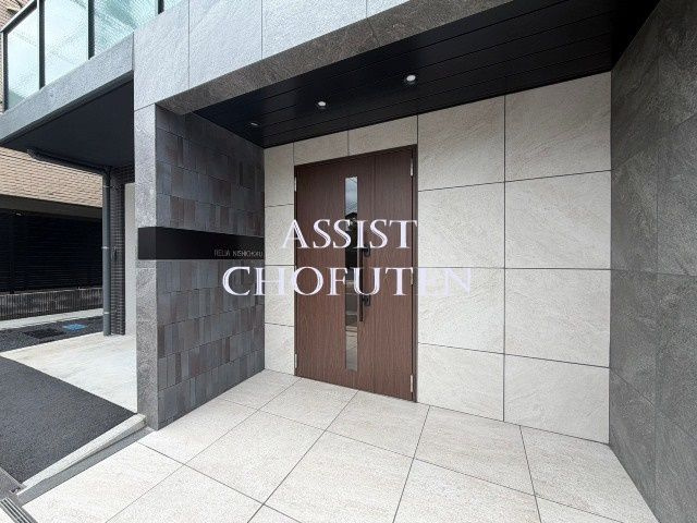 リライア西調布のエントランス