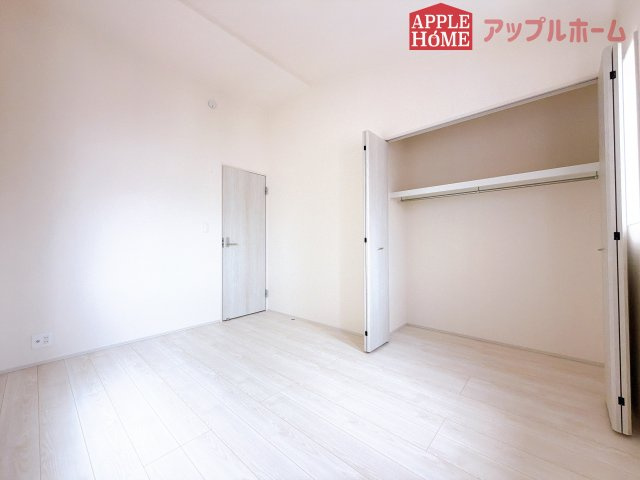 [新築住宅] 坂戸市元町 全4棟の洋室|２階居室は全室収納あり！たっぷりある収納活用でお部屋もキレイを保てます♪