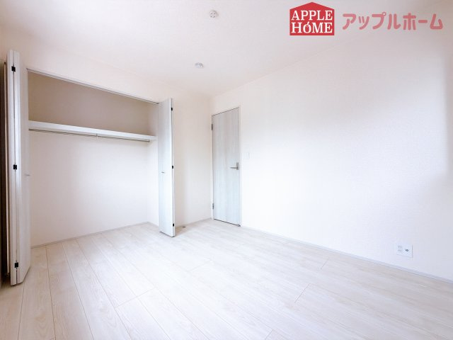 [新築住宅] 坂戸市元町 全4棟の洋室|２階居室は全室収納あり！たっぷりある収納活用でお部屋もキレイを保てます♪