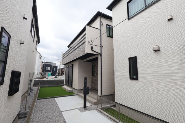 《仲介手数料無料》富士見市上沢１丁目13-11新築一戸建てハートフルタウンの外観