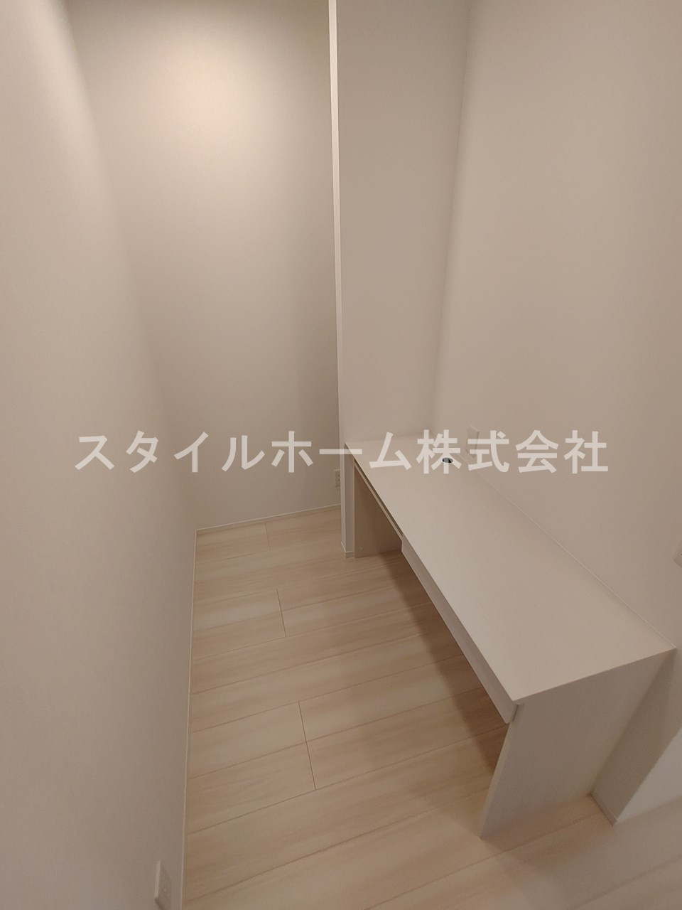 Park Front IWATAの内装|別部屋写真です。