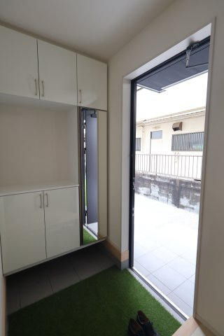 《仲介手数料無料》富士見市上沢１丁目13-11新築一戸建てハートフルタウンの玄関