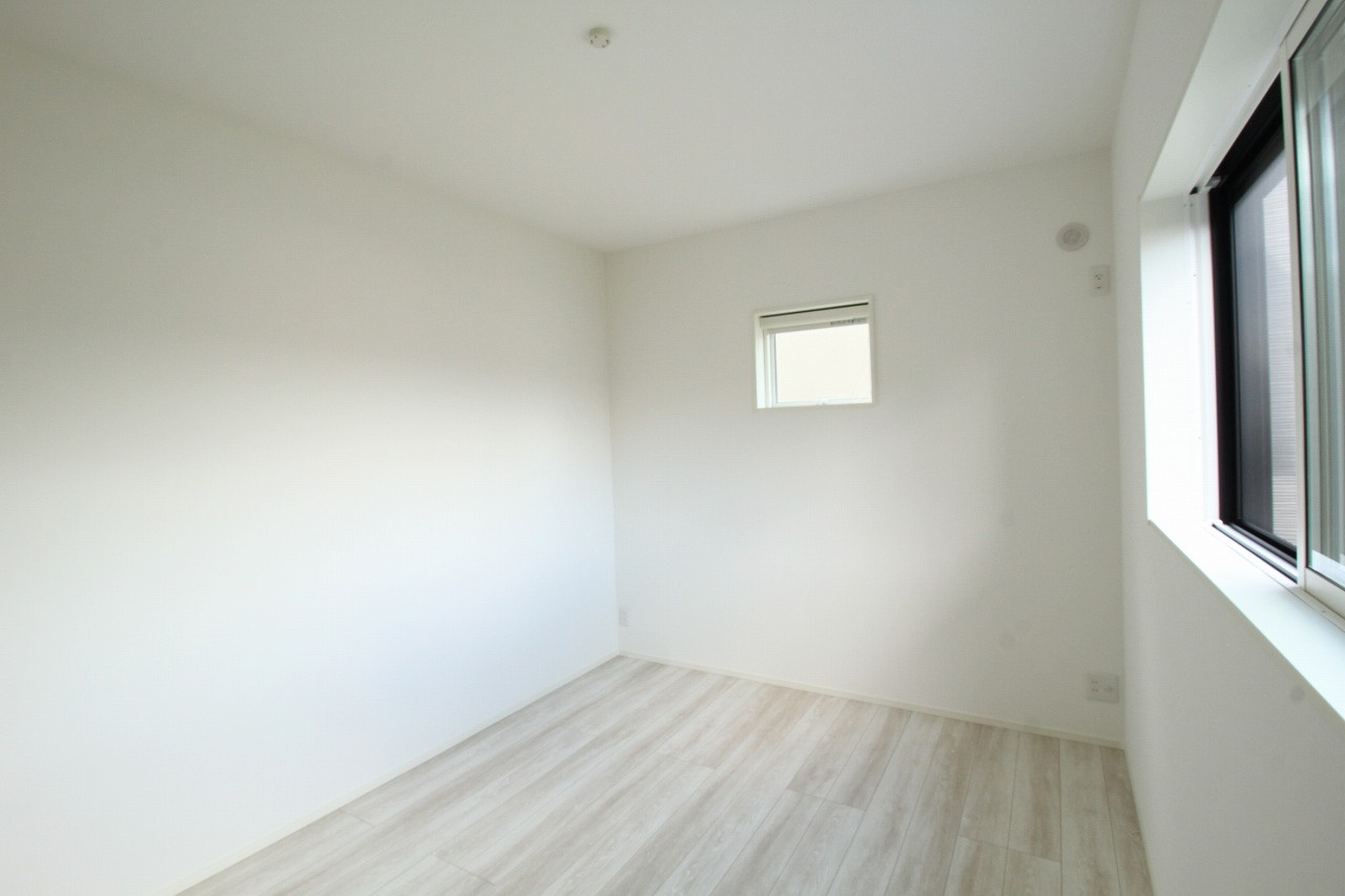 介良　新築戸建　2号棟　（全5区画）の洋室|2F　北西の部屋　6.0帖+CL