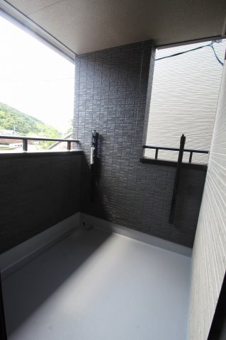 介良　新築戸建　2号棟　（全5区画）のバルコニー|2F　南の部屋　9.0帖+WCL+バルコニー付き