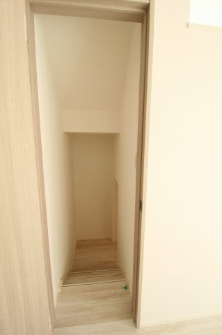 介良　新築戸建　2号棟　（全5区画）の収納|半地下収納