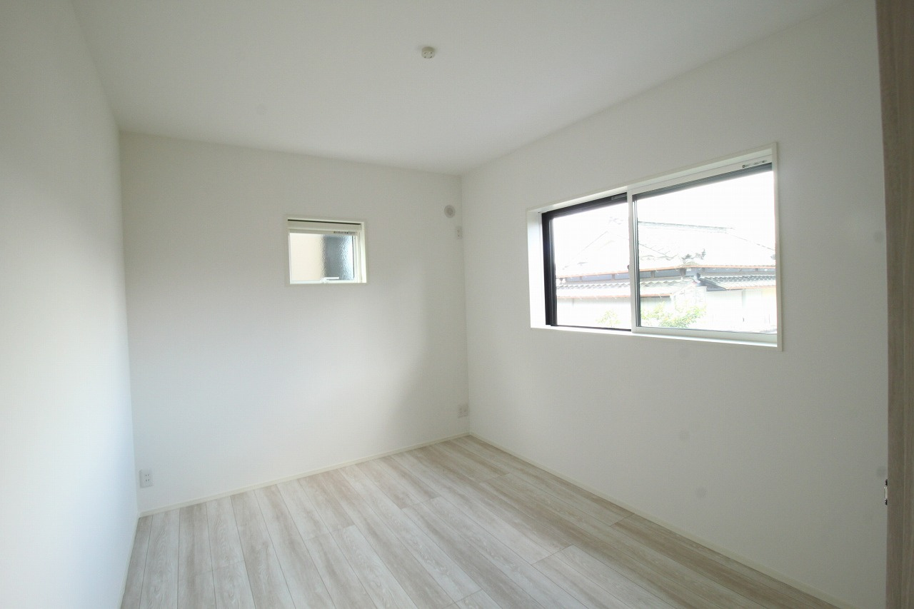 介良　新築戸建　2号棟　（全5区画）の洋室|2F　北西の部屋　6.0帖+CL