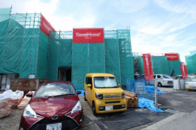 介良　新築戸建　2号棟　（全5区画）の外観|2号棟　土地面積　187.48㎡（約53.05坪）　建物面積113.02㎡（約34.19坪）