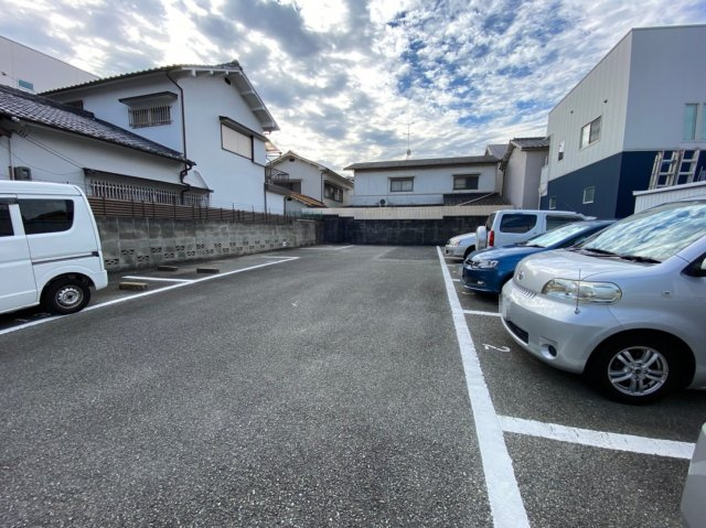 【駐車場】 | ①立花町4丁目キビ駐車場・月極駐車場