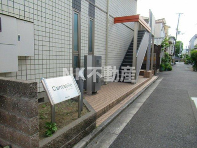 【エントランス】 | カンタービレ | 清潔なエントランスです