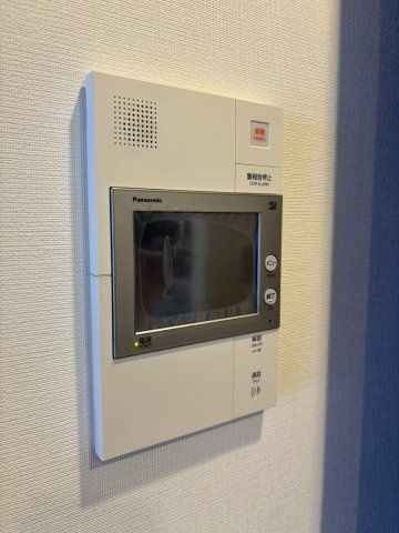 プレシス秋津ステーションフロントの内装|モニター付インターホンで訪問者の確認ができるので安心です
