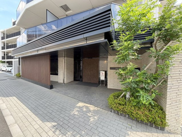 プレシス秋津ステーションフロントのエントランス|共用部・エントランス