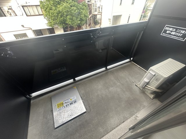 ＭＪＣ大阪ラフィーネのバルコニー