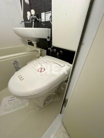 横浜市神奈川区白幡向町のアパートのトイレ