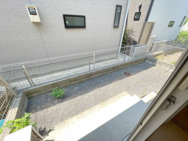 Ｂｅａｎｓのバルコニー|※同タイプ・別室の写真になります。
※クロスの色や設備については現況優先となります。