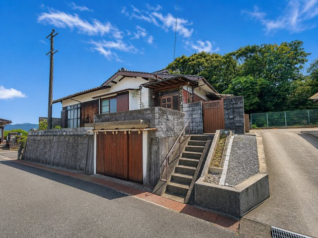 山口市吉敷上東　中古住宅