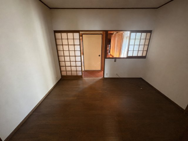 山口市吉敷上東　中古住宅の洋室|洋室です