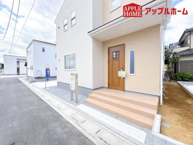 [新築住宅] 鴻巣市松原 3期 全5棟の外観|資料請求、お電話でのお問合せ、いつでも丁寧に対応させていただきます！不動産業界のプロフェッショナルが集う弊社にぜひ一度ご相談ください！