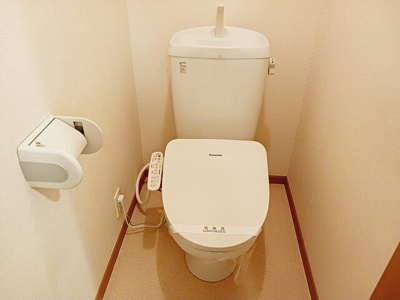【トイレ】 | サンパティーク　アビテ　Ⅰ | コンパクトで使いやすいトイレです