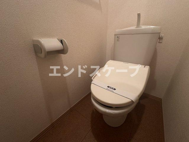 サンモールのトイレ|高崎、前橋のお部屋探しはエンドスケープまで！お客様の理想お聞かせ下さい♪
