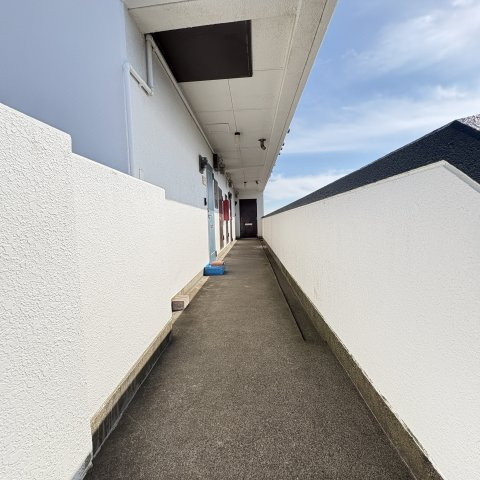エスティーハイツのエントランス