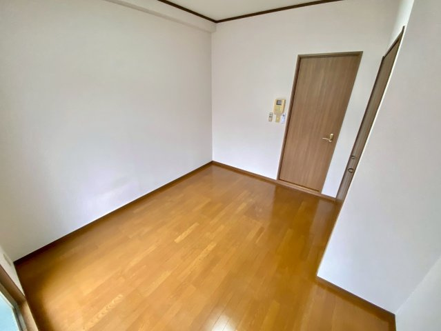 【洋室】