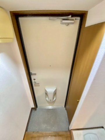 【玄関】