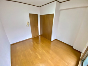 【寝室】