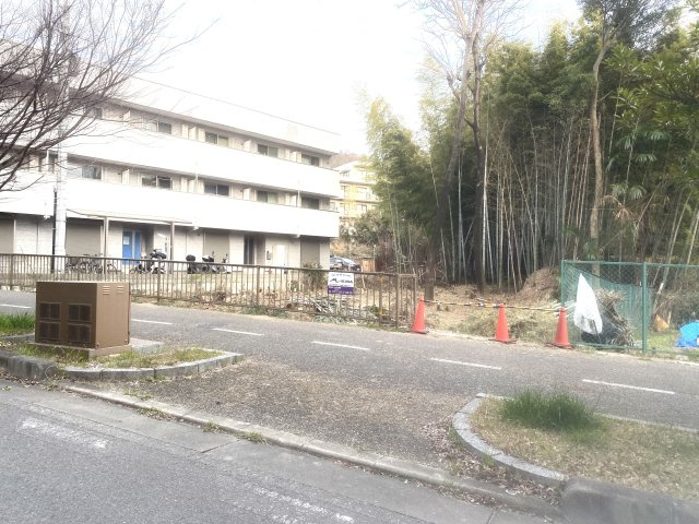 グラッド・タウン東倉治3丁目　