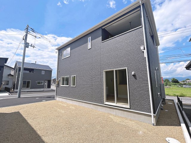 新築戸建・新築建売　福島市南沢又第21　清水小学校・清水中学校の外観|お庭がございますので、家庭菜園やガーデニングなどの趣味も楽しむことができます！